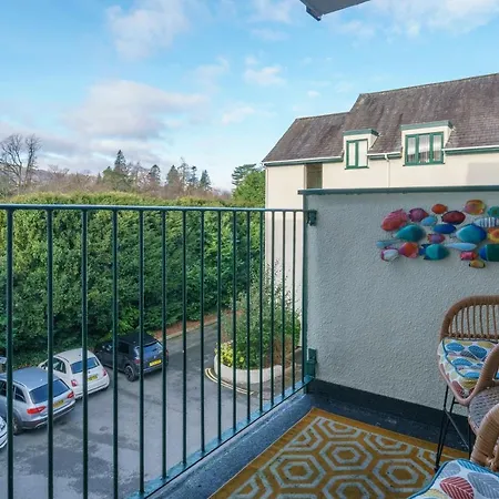 Rigg & Rest Apartment - Bowness * Bowness-on-Windermere